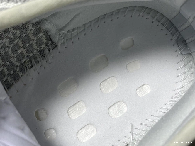 Yeshaya FX4348 Adidas Yeezy Boost Non-Reflective V2 350 0726